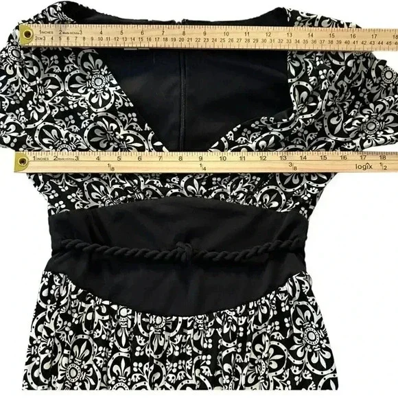 London Times dress women's size 4 knee length black and white print - Picture 9 of 13